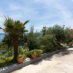 Gorgeous Apartment In Omis With Wifi