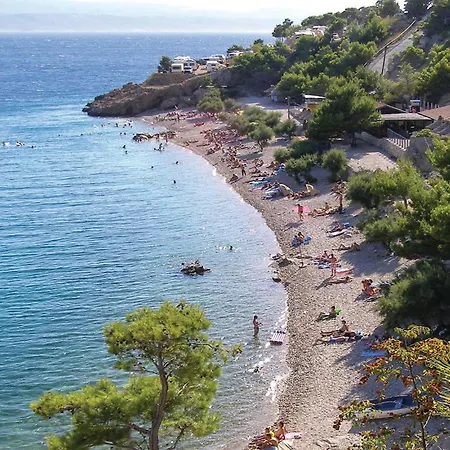 1 Bedroom Beautiful In