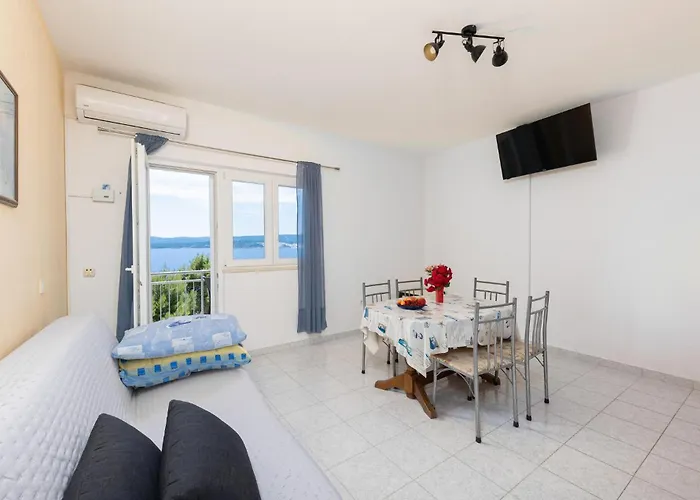 1 Bedroom Beautiful In Daire *